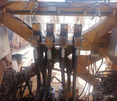 Sistema hidráulico en maquinaria de minería